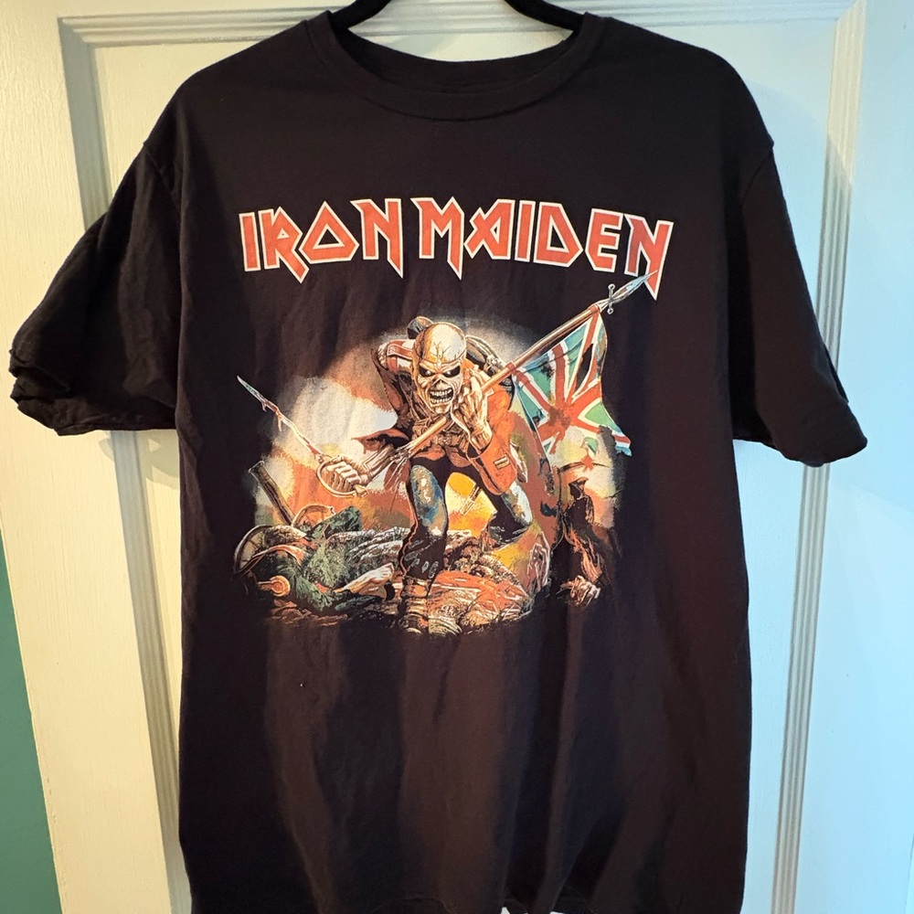 Iron Maiden Black Graphic Tee - Picture 2 of 6